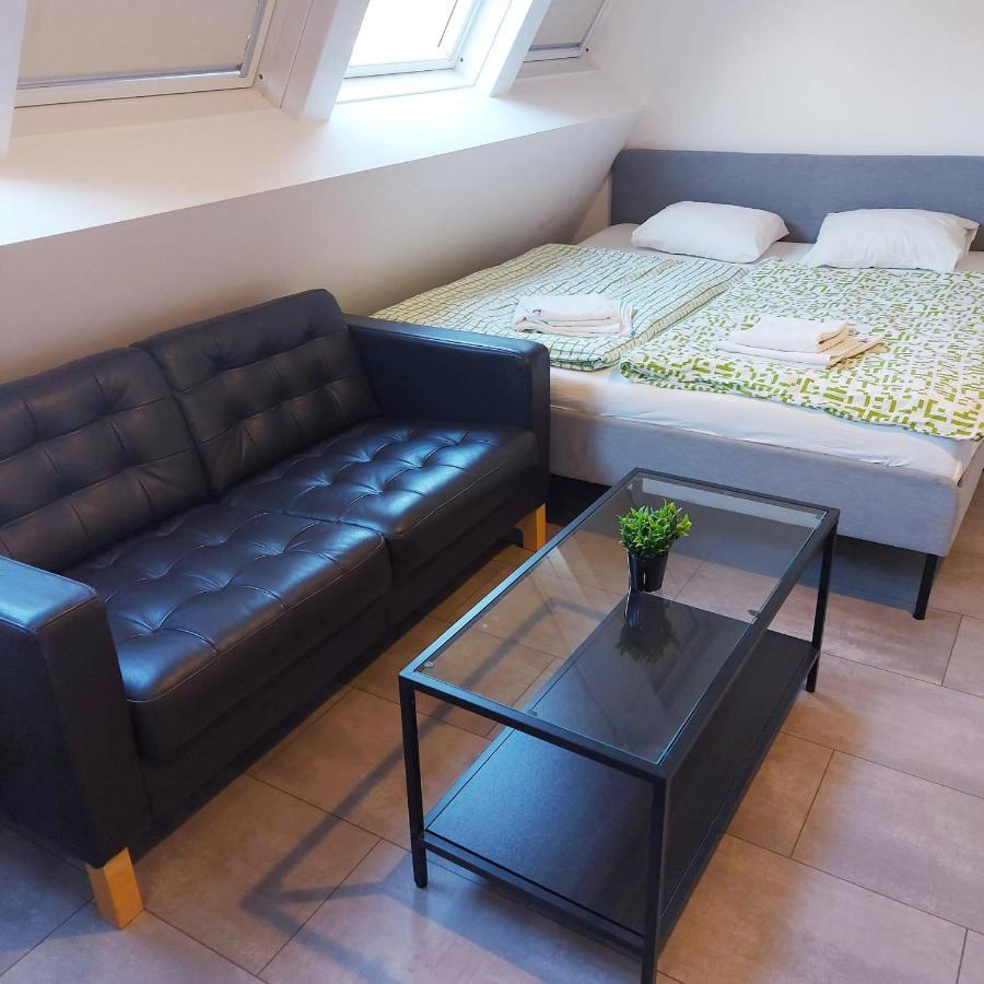 Tota Studio Wien Exteriör bild