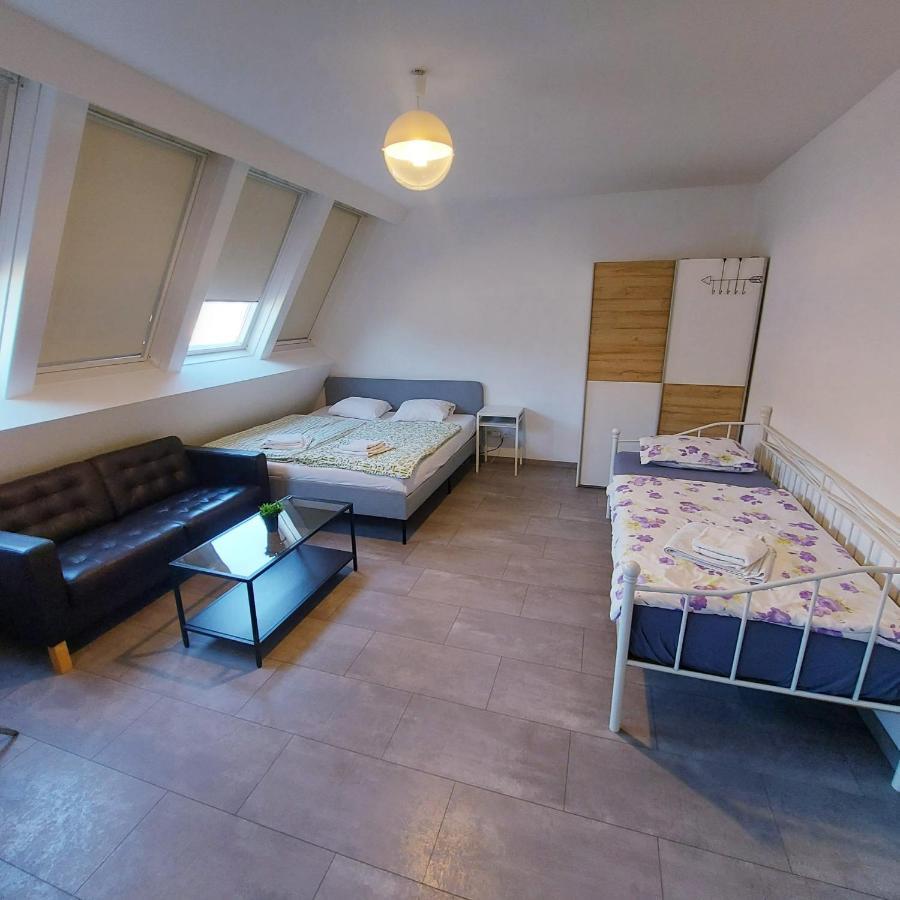 Tota Studio Wien Exteriör bild